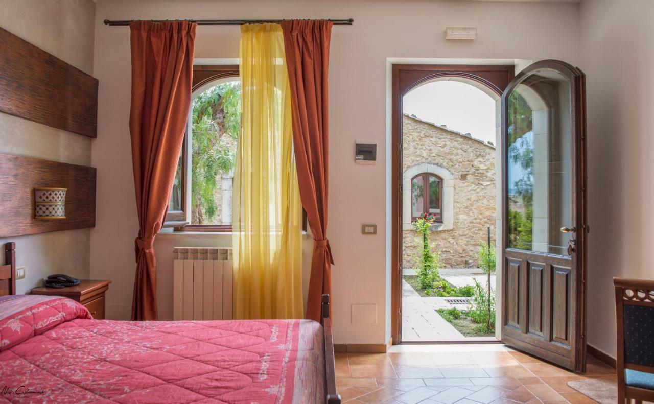 Villa D'Andrea Caltagirone Buitenkant foto